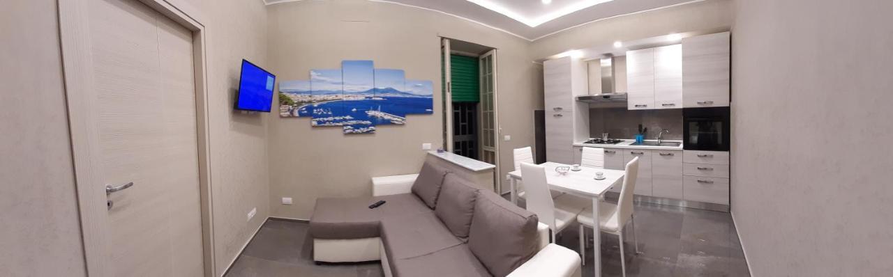 A Casa E Annarell Apartment เนเปิลส์ ภายนอก รูปภาพ