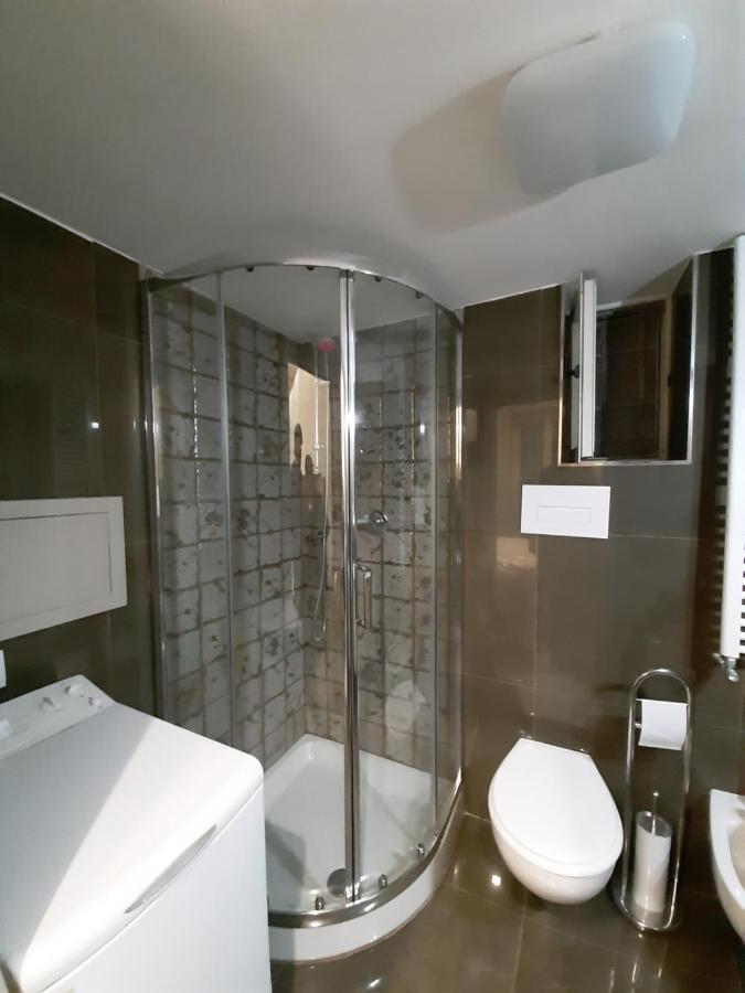 A Casa E Annarell Apartment เนเปิลส์ ภายนอก รูปภาพ
