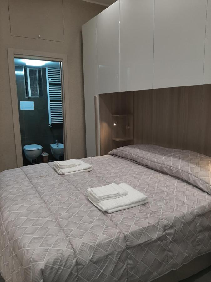 A Casa E Annarell Apartment เนเปิลส์ ภายนอก รูปภาพ
