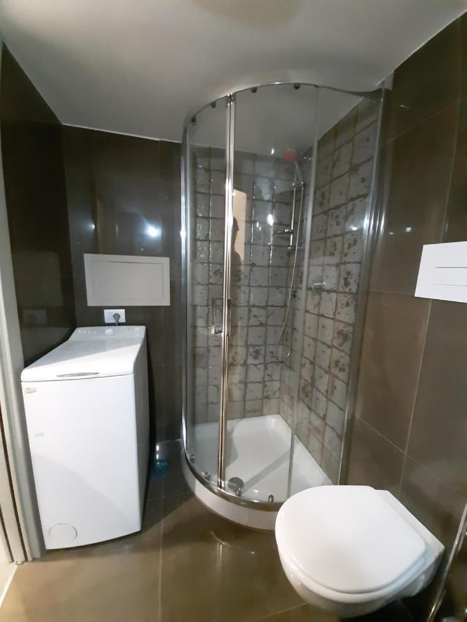 A Casa E Annarell Apartment เนเปิลส์ ภายนอก รูปภาพ