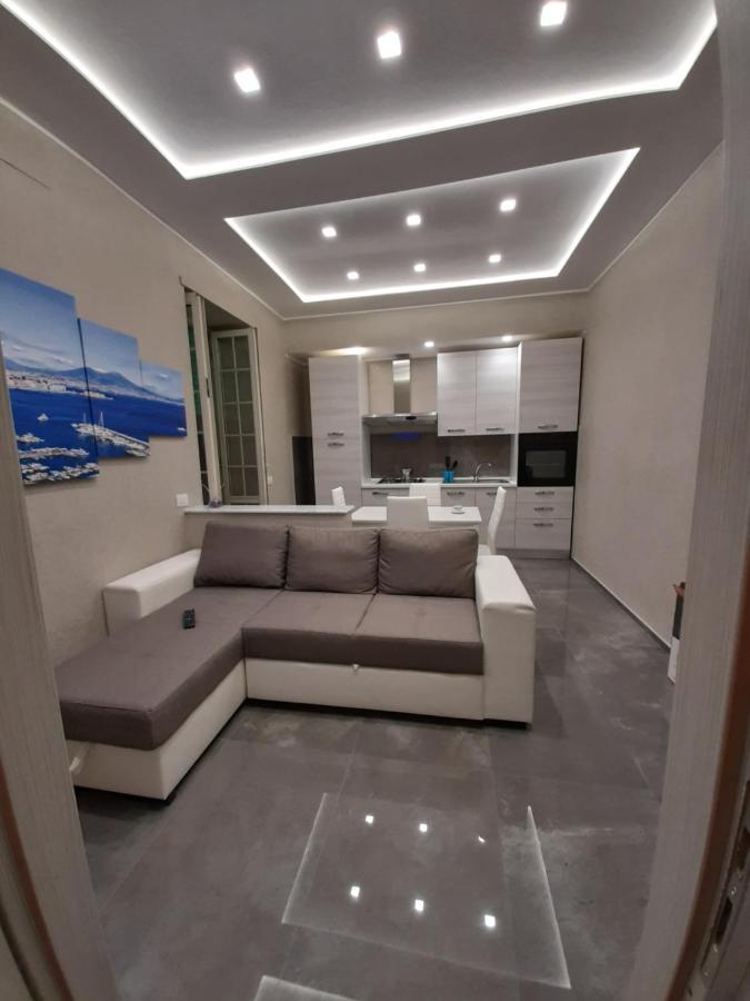 A Casa E Annarell Apartment เนเปิลส์ ภายนอก รูปภาพ