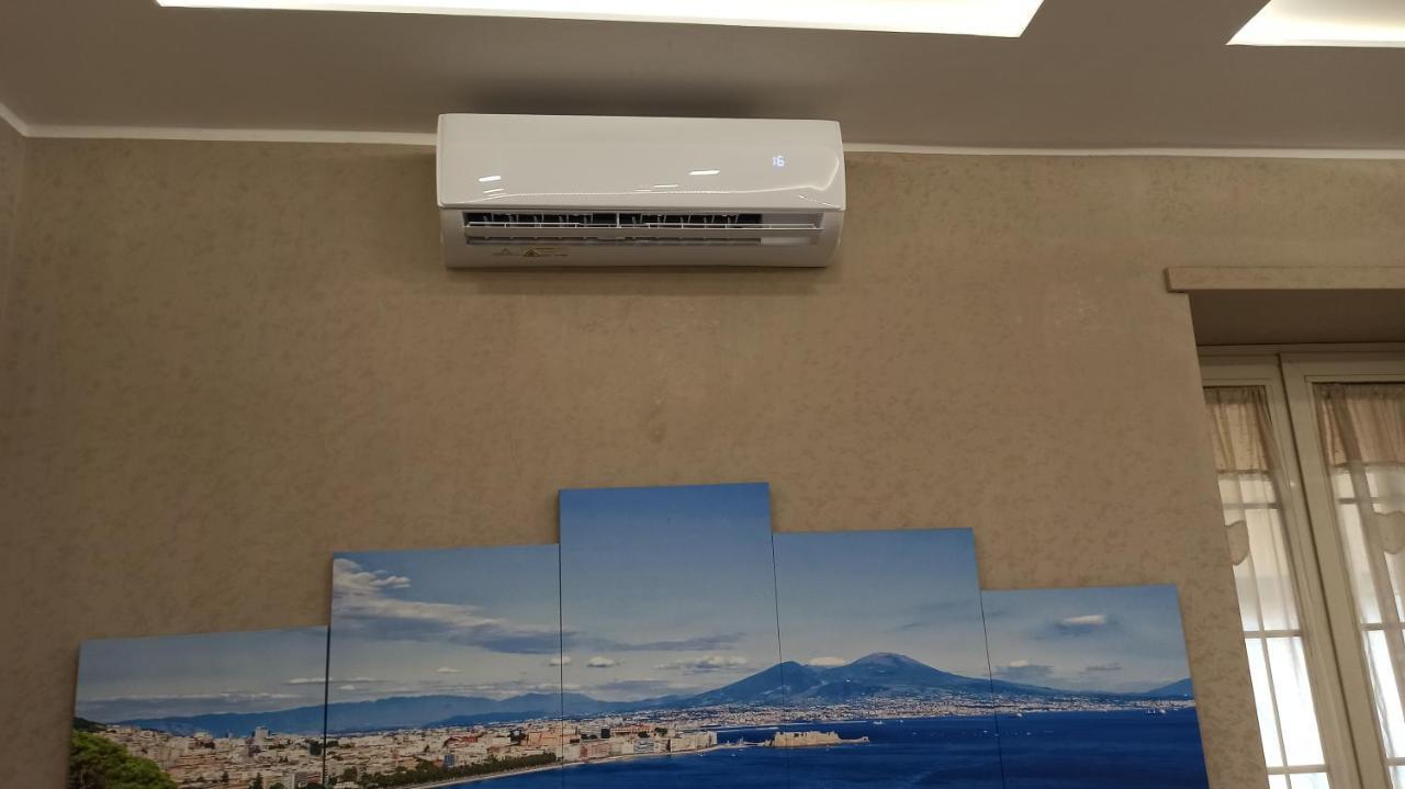 A Casa E Annarell Apartment เนเปิลส์ ภายนอก รูปภาพ